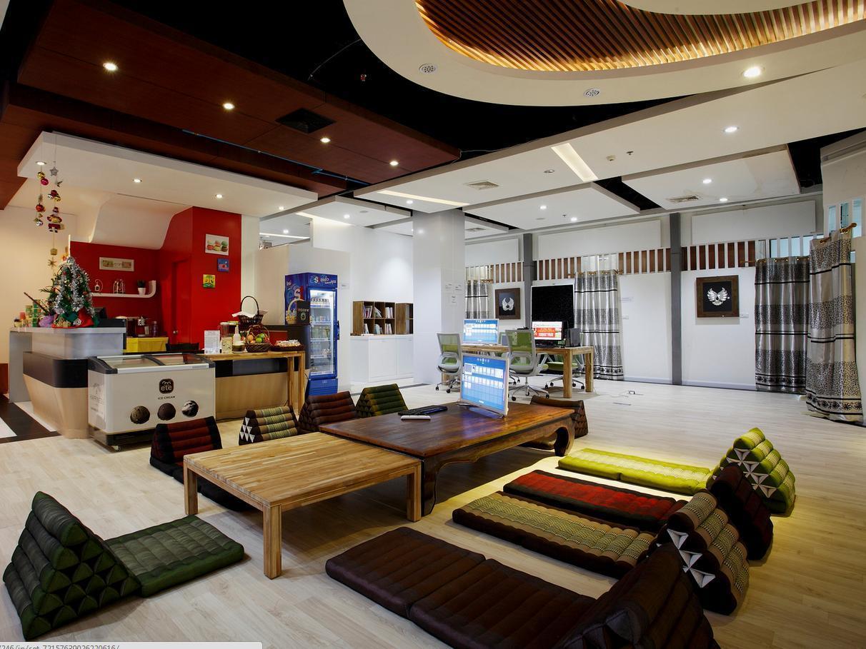 Capsule Hostel Patong Exterior photo